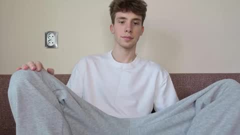 Im Brian online show from June 7, 7:56 am