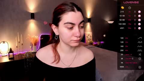 Snapshot of cute_chus chatting on March 26, 2:17 am Hanna online show from March 26, 2:17 am