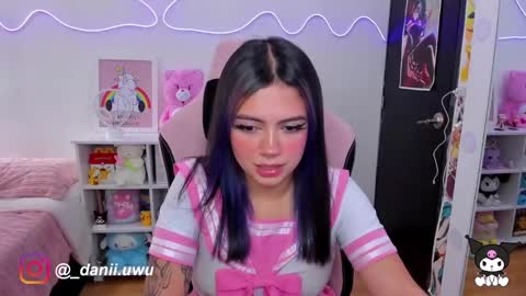 Snapshot of cute_dani__ chatting on February 24, 6:47 pm Dani online show from February 24, 6:47 pm