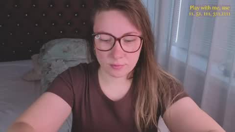 Everyday stream in the same time online show from May 8, 1:33 am