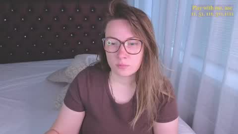 Everyday stream in the same time online show from May 11, 1:22 am