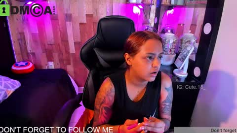    Independent Model online show from February 4, 6:36 pm