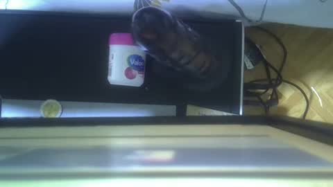 Snapshot of cute_ellinah chatting on September 21, 3:57 pm lynn online show from September 21, 3:57 pm