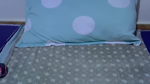 Snapshot of cute_ellinah chatting on September 28, 6:57 pm lynn online show from September 28, 6:57 pm