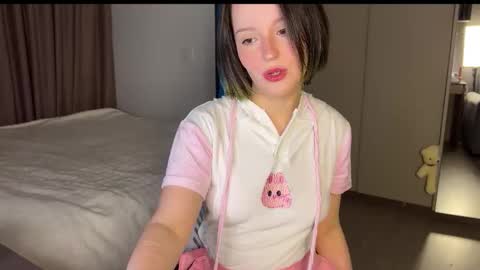 Emily online show from March 26, 1:44 am