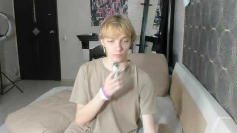 Grisha online show from April 27, 6:28 pm
