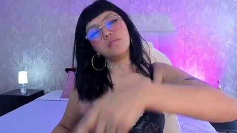 Sofa  online show from April 27, 8:18 pm