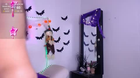 Cute horny1 online show from October 16, 3:07 am