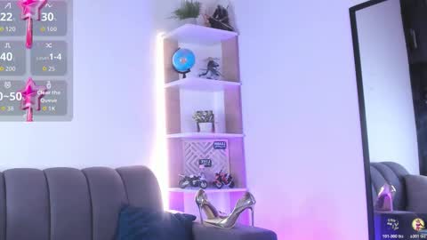 Snapshot of cute_horny12 chatting on February 12, 11:16 am Cute horny1 online show from February 12, 11:16 am