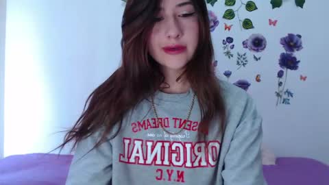 Isabella online show from May 17, 4:58 pm