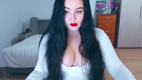 cute_jes online show from December 15, 12:17 pm