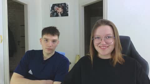 Kite and Jack online show from December 14, 3:07 am