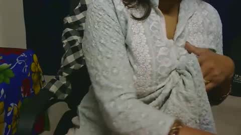 kashmira online show from November 6, 5:47 pm