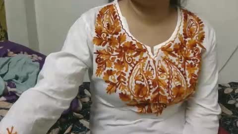 kashmira online show from March 6, 3:08 pm