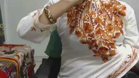 kashmira online show from April 17, 2:25 am