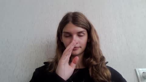 Snapshot of cute_kitte chatting on December 19, 9:29 am cute_kitte online show from December 19, 9:29 am