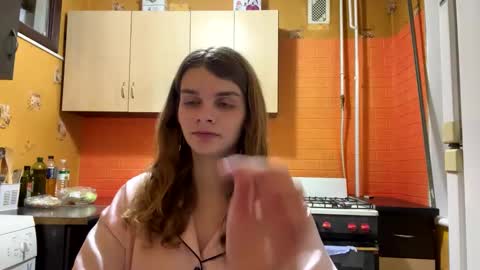Snapshot of cute_kitte chatting on February 24, 9:20 pm cute_kitte online show from February 24, 9:20 pm