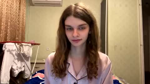 Snapshot of cute_kitte chatting on September 26, 4:33 pm cute_kitte online show from September 26, 4:33 pm