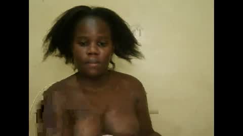 cute_latifah online show from February 8, 3:48 pm