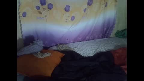 Snapshot of cute_leylah chatting on April 3, 4:38 pm cute_leylah online show from April 3, 4:38 pm