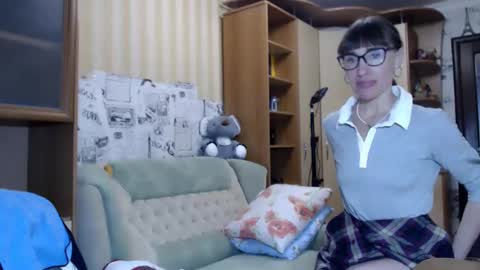 cute_lion_ online show from December 5, 11:49 am