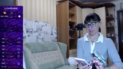 cute_lion_ online show from January 3, 12:08 pm
