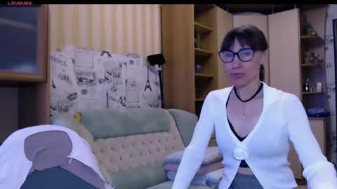 cute_lion_ online show from February 22, 12:04 pm