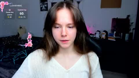 Snapshot of cute_little_ass chatting on February 15, 12:36 pm Emily online show from February 15, 12:36 pm