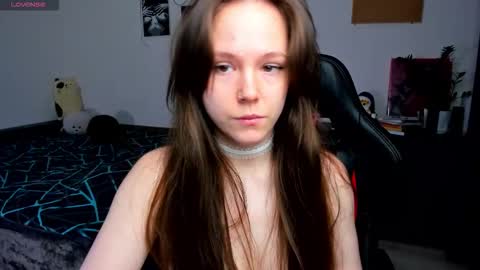 Snapshot of cute_little_ass chatting on February 16, 12:01 pm Emily online show from February 16, 12:01 pm