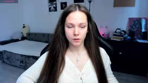 Snapshot of cute_little_ass chatting on March 1, 6:15 am Emily online show from March 1, 6:15 am