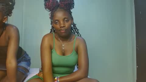 cute_lorna online show from March 31, 11:38 pm