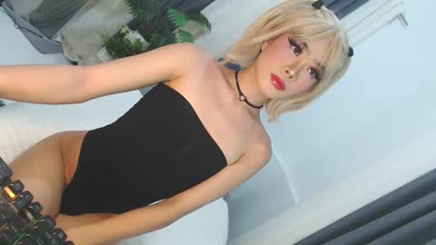 Jane online show from May 10, 5:29 pm