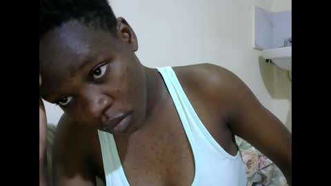 cute_marion online show from October 31, 11:00 am