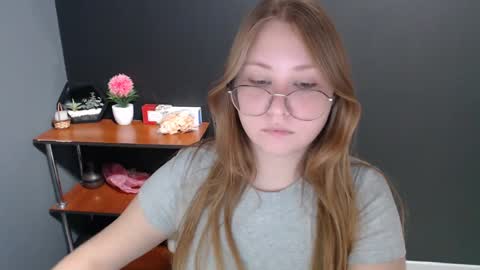 Veronica online show from December 5, 10:33 am