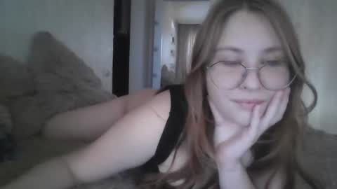 Veronica online show from December 13, 8:41 am