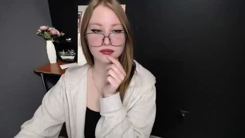 Veronica online show from April 3, 8:12 am