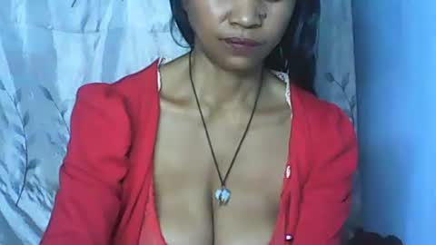 Snapshot of cute_moll chatting on October 10, 7:40 am murielle online show from October 10, 7:40 am