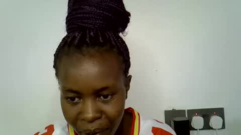 cute_pie20 online show from October 16, 10:22 pm