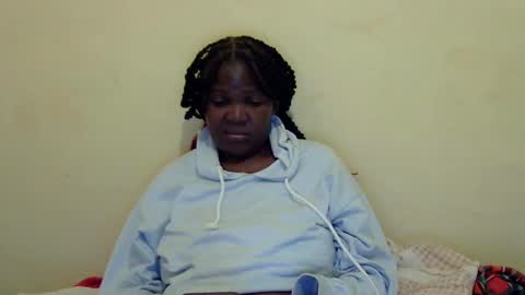 Snapshot of cute_roxie chatting on December 27, 9:11 pm cute_roxie online show from December 27, 9:11 pm