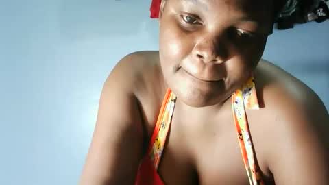 cute_roxie online show from May 15, 6:04 pm