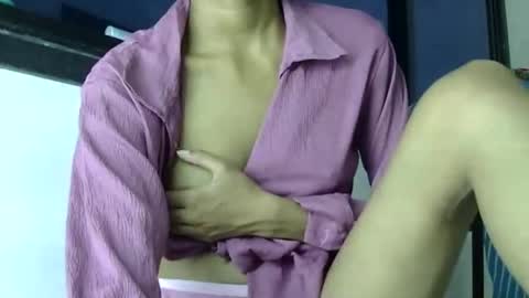 ruhi online show from May 23, 2:21 pm
