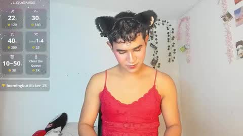 Snapshot of cute_sammy_1 chatting on October 28, 4:42 pm cute_sammy_1 online show from October 28, 4:42 pm