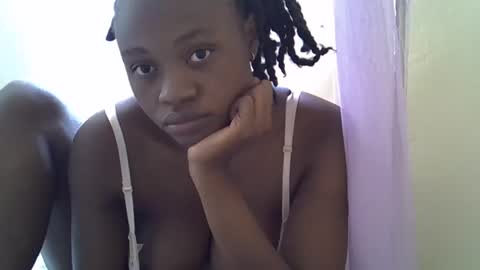 Snapshot of cute_savanna chatting on January 26, 11:06 am cute_savanna online show from January 26, 11:06 am