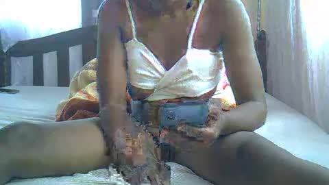 cute_savanna online show from April 2, 11:52 am