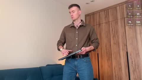Snapshot of cute_skywalker chatting on April 12, 8:30 am cute_skywalker online show from April 12, 8:30 am