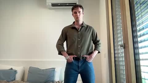 cute_skywalker online show from July 1, 2:18 pm