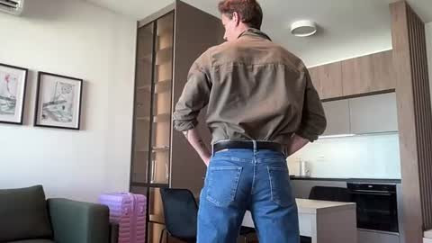 cute_skywalker online show from August 2, 12:36 pm
