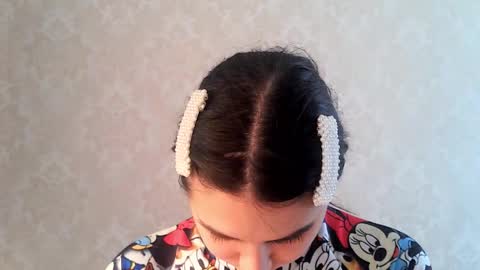 cute_strawberry_ online show from October 11, 10:25 am