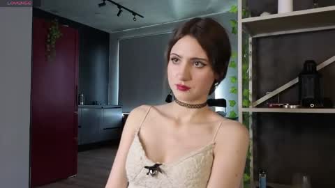 Snapshot of cute_sun_lovers chatting on May 17, 8:34 am Aria online show from May 17, 8:34 am