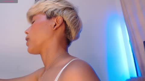 Snapshot of cute_valerie666 chatting on March 12, 6:36 pm valerie online show from March 12, 6:36 pm